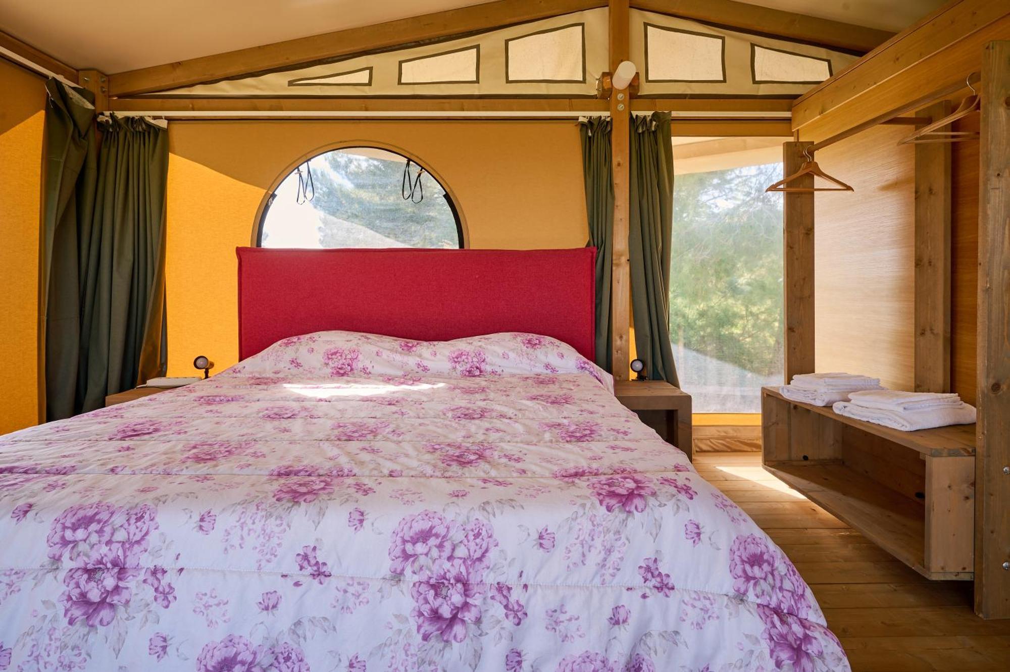 Suite Glamping Vicino Al Mare Piombino Buitenkant foto