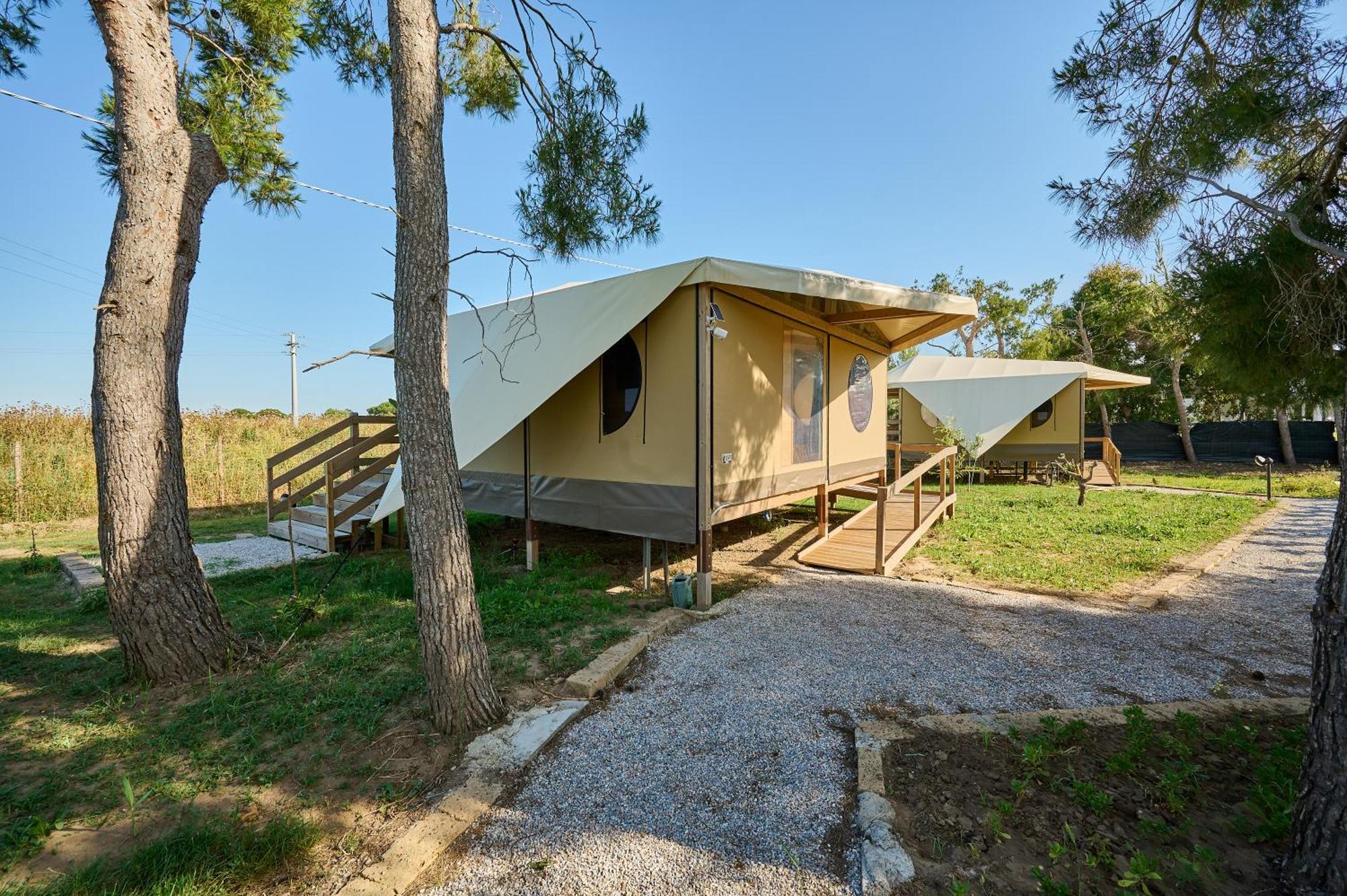 Suite Glamping Vicino Al Mare Piombino Buitenkant foto